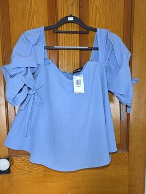 DO+BE Periwinkle Puff Sleeve Square Neck Blouse...NWT